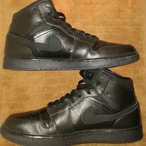 Nike Air Jordan 1s retro High og   100% authentic
